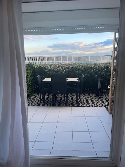 Appart Frontignan Sur La Plage, Piscine, Wifi, Tv, Netflix Zewnętrze zdjęcie